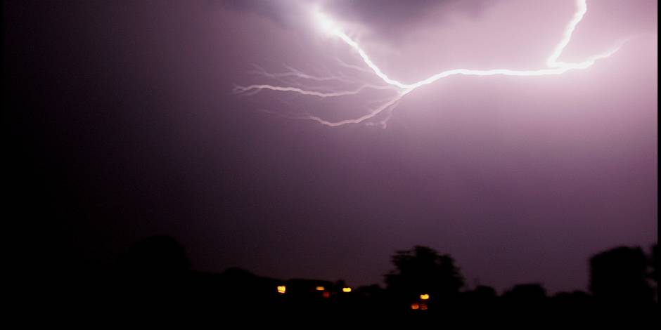 Alerte Jaune En Belgique De Gros Orages Attendus Cet Apres Midi Et Ce Soir Dh Les Sports